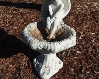 Concrete bird bath