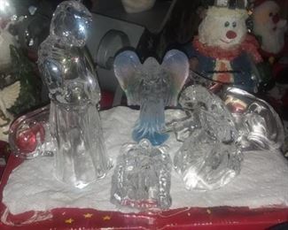 Crystal nativity