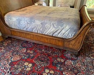 King Bed with Leather Headboard and Footboard                *NOTE* Bedding, mattress and boxsprings are NOT included**
Approx.17'7"x10'1" Hand Woven Area Rug