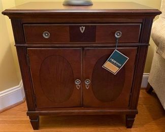 Hekman Night Stand / Side Table