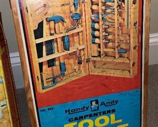 Handy Andy Carpenters Tool Chest