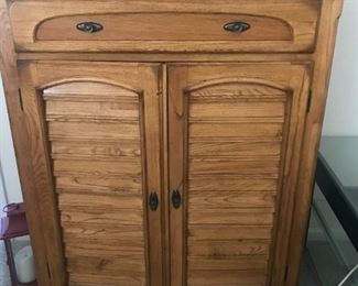 Beautiful Armoire, solid wood.  8 Drawers concealed behind cabinet doors.  Not overly large, not petite but beautiful.  If you are interested in the set (4 pieces) we will offer a discount.  This piece is priced at only $140
