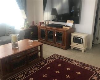 Beautifully appointed home.  Come shop and enjoy new and near new items for 1/3 of the price.