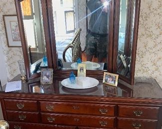 Bedroom set - Brielle furniture- like new ! $1500 Low chest with mirror
