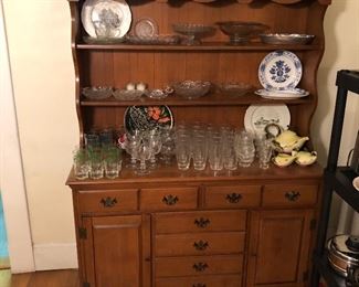 cherrywood China Buffet with Hutch