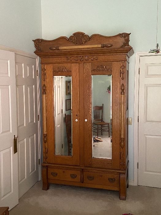 Athens Antique Furniture Sale starts on 11/20/2020