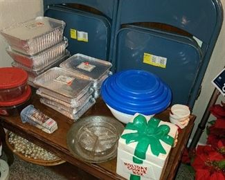 Tupperware & Tins