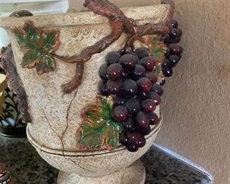 Grape vase