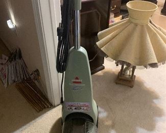 Steam vacuum