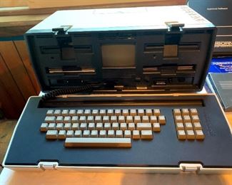 Brand New Osborne #OCC1 Computer w/Software, Printer & Extras!