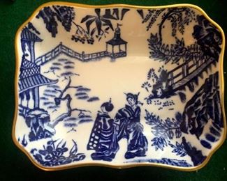 Royal Crown Derby Blue Mikado Bone China Trinket Box!