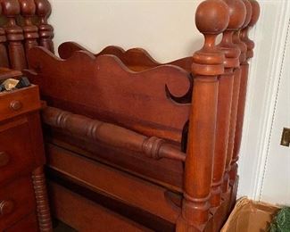 Pair of cannonball twin beds