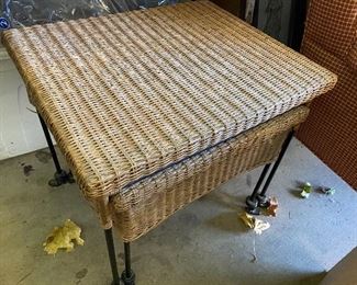 wicker nesting tables