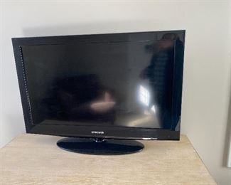 Samsung 32" TV, LN32D403