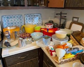 kitchen ware