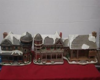 https://www.ebay.com/itm/124450452705 GN3086 LOT OF THREE USED VINTAGE CERAMIC LEFTON BUILDINGS , COLONIAL VILLAGE Buy-IT-Now $55.00
