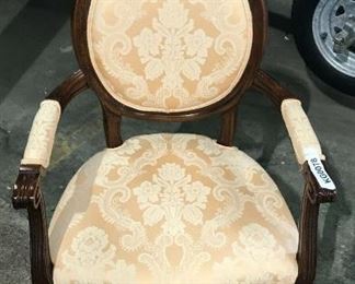 https://www.ebay.com/itm/114544845327 KG078 VICTORIAN STYLE ARM CHAIR PEACH DAMASK PATTERN Buy-IT-Now $100.00