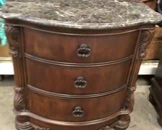 https://www.ebay.com/itm/124461171566 KG0037B Collezione Europa Marble Top Chest of Drawers Pickup Only Auction