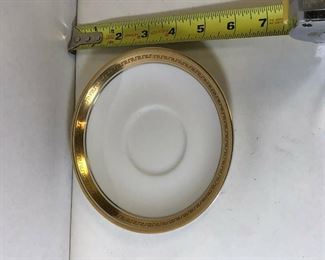 https://www.ebay.com/itm/114213982375	LAN9807: Gold Greek Key Jackson Custom China railroad Plate Fall Creek, PA		 OBO 	 $19.99 
