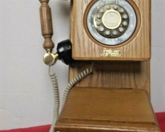 https://www.ebay.com/itm/124346717302	LX3022 WALL MOUNTED PUSH BUTTON VINTAGE TT SYSTEMS COUNTRY STORE TELEPHONE 		 OBO 	 $49.99 
