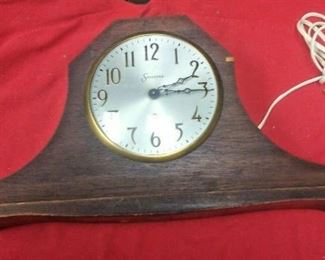 https://www.ebay.com/itm/124353906289	LX3024 USED VINTAGE SESSIONS ELECTRIC MANTLE CLOCK 		 OBO 	 $22.99 
