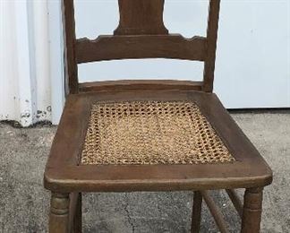 https://www.ebay.com/itm/114551951701	LAN9713: Antique Pressed Cane Seat Chair Local Pickup		 OBO 	 $20.00 
