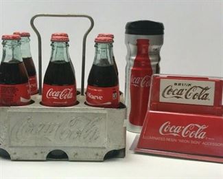 https://www.ebay.com/itm/124367472431	WL164 COCA COLA LOT OF 3 ITEMS 6 PACK W VINTAGE STYLE HOLDER, THERMOS AND SIGN 		 Buy-it-Now 	 $20.00 
