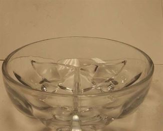 https://www.ebay.com/itm/114392413173 WL3072 USED VINTAGE CRYSTAL GLASS CANDY DISH 2 X 6 3/8 INCHES WL3 BOX 6 Buy-it-Now $10.00
