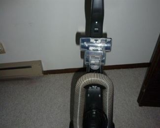 Vacuum cleaner 