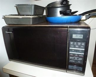 Microwave oven