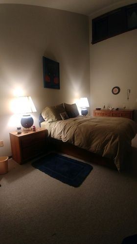 Bed / mattress / night stands