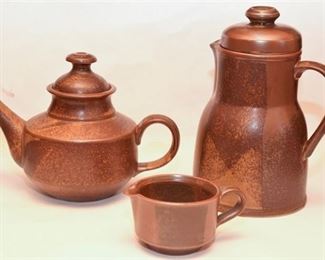 127. Stoneware Tea Seat