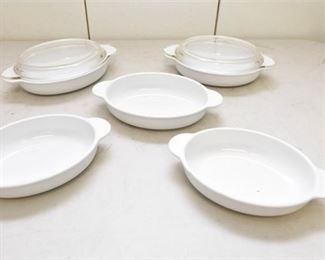 198. Five 5 Pyrex Dishes