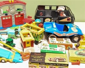 238. Group Lot Of Vintage Toys