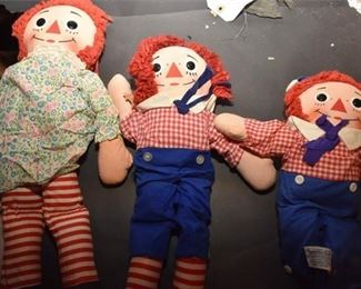 271. Three 3 Raggedy Ann Dolls