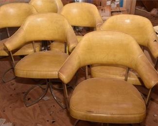 273. Set Of Six 6 Mid Century Dining Chairs
