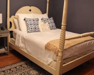 Ethan Allen Queen size bed