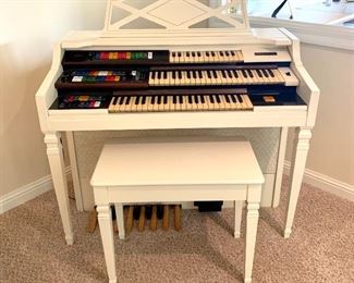 $250. Wurlitzer organ. Model D-40. 45x24x38. Nicely scaled for a smaller space. It turns on, lights up and makes noise! Assuming it is in good working condition.