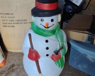 Empire blow mold