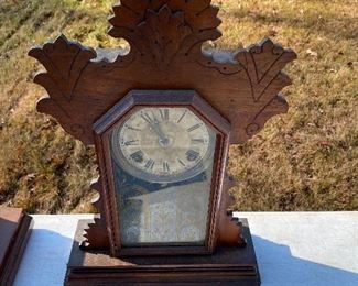 Oak Mantle Clock