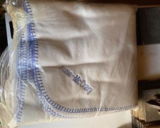 Acme McCrary Blanket in Plastic