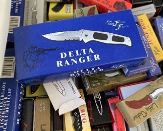 Numerous Frost Knives in Boxes