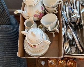 Porcelain Tea Set