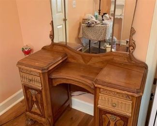 Hand Carved Tuscan Style Vanity