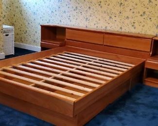 Queen with storage draws