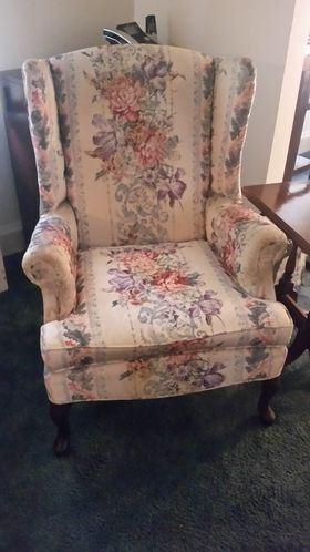 Living room chair