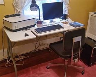Desk with lamp & chair