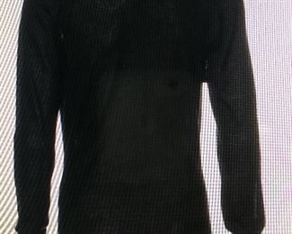 DEREK LAM BLACK CASHMERE AND SILK SWEATER WITH DRAPED SCOOP NECK AND LONG SLEEVES
SIZE: MEDIUM
CONDITION: VERY GOOD
FABRIC: 70% CASHMERE AND 30% SILK