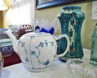 Royal Copenhagen teapot and Delft vase