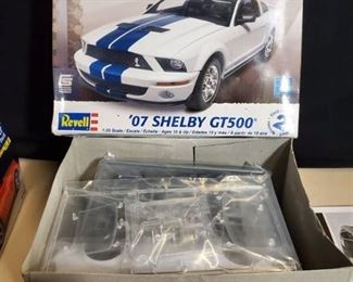 Revell 1:25 `07 Shelby GT500